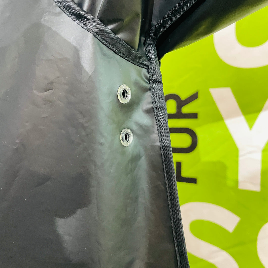 Dirt-Care Rain Coat