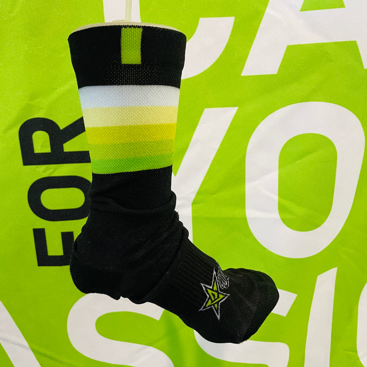 Dirt-Care Athletic Crew Socks – Retro Stripe