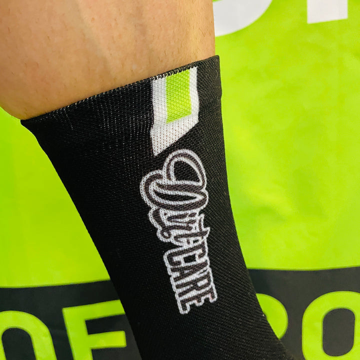 Dirt-Care Athletic Crew Socks – Black