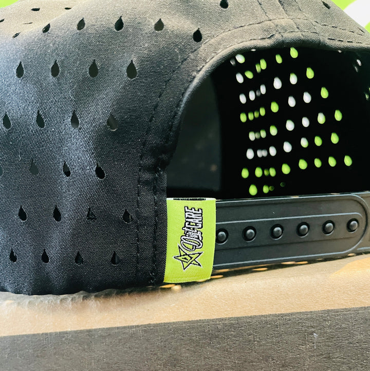 Dirt-Care Performance Snapback Cap – Black